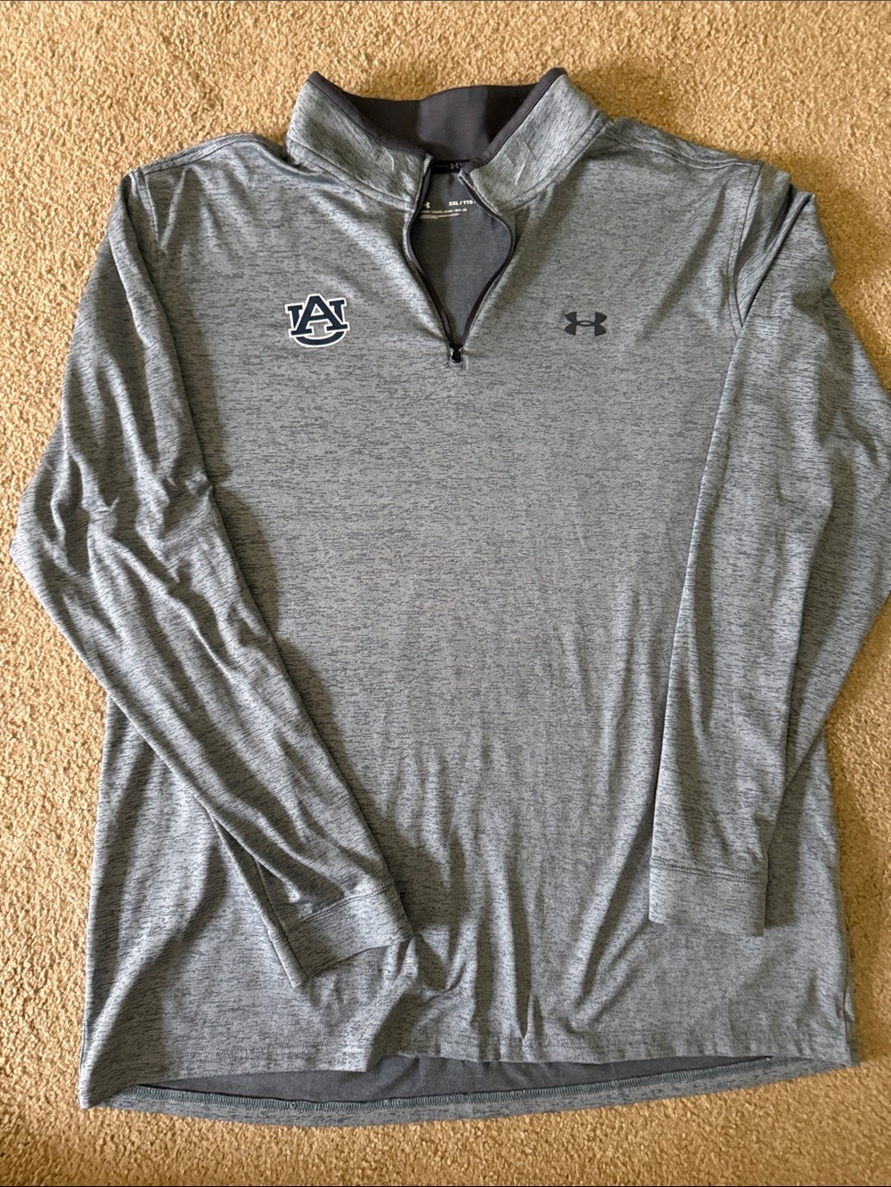 Under Armour Men's Heather Gray Quarter-Zip Pullover Shirt with Auburn U logo